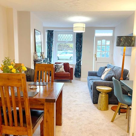 Stylish Cottage In Vibrant Riverside Village North Ferriby Exteriör bild