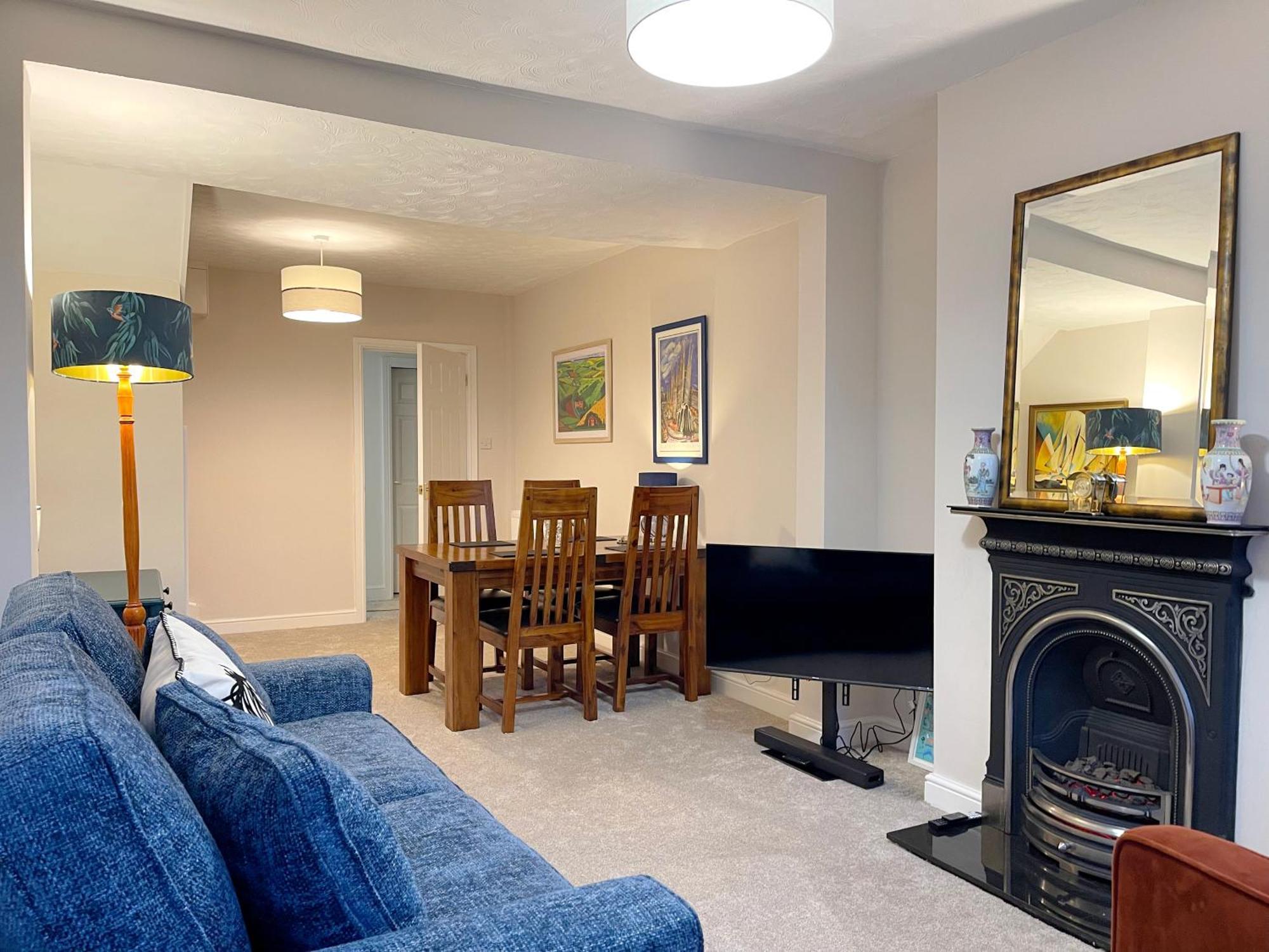 Stylish Cottage In Vibrant Riverside Village North Ferriby Exteriör bild